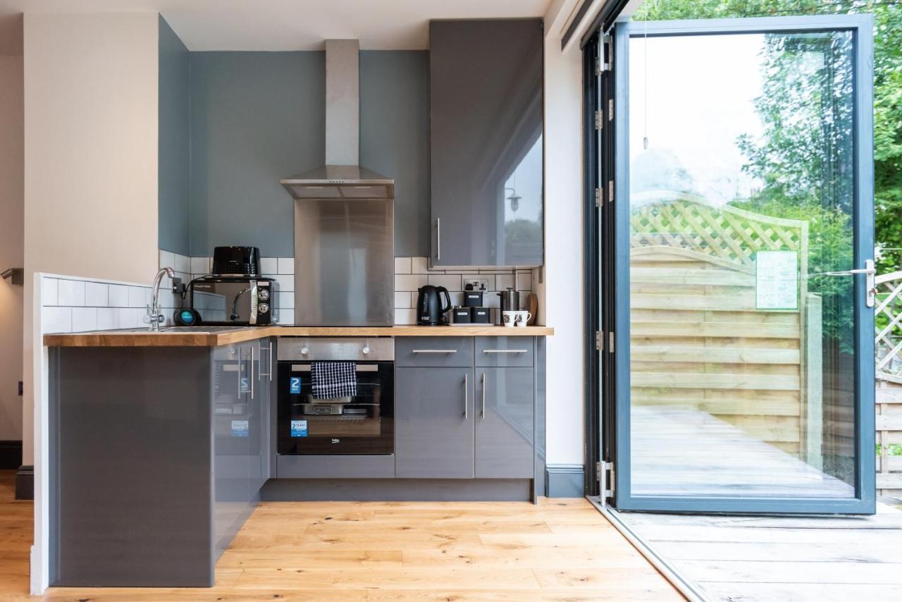 144 Lower Cheltenham Place Gasthof